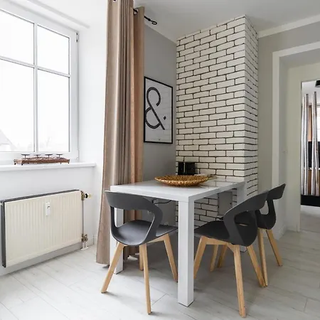 Sofia & Sillweg Naehe Rebull Ring 公寓 丰斯多夫