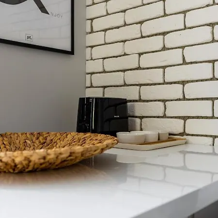 Sofia & Sillweg Naehe Rebull Ring *