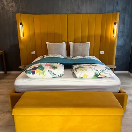 Sofia & Sillweg Naehe Rebull Ring * Fohnsdorf