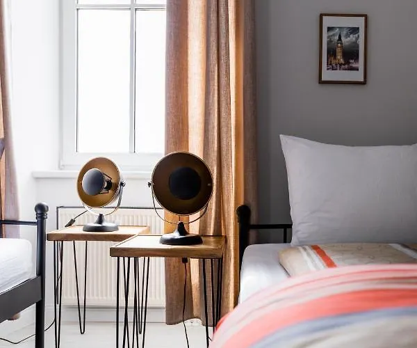 Sofia & Sillweg Naehe Rebull Ring 公寓 *