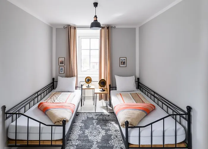 Sofia & Sillweg Naehe Rebull Ring 丰斯多夫