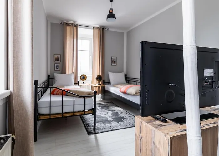 Sofia & Sillweg Naehe Rebull Ring