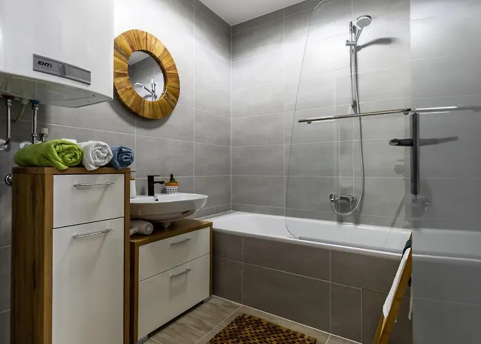 Sofia & Sillweg Naehe Rebull Ring 公寓 丰斯多夫